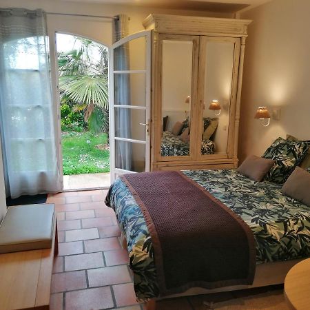 Domaine De Cayre Bed & Breakfast Mervilla Екстериор снимка